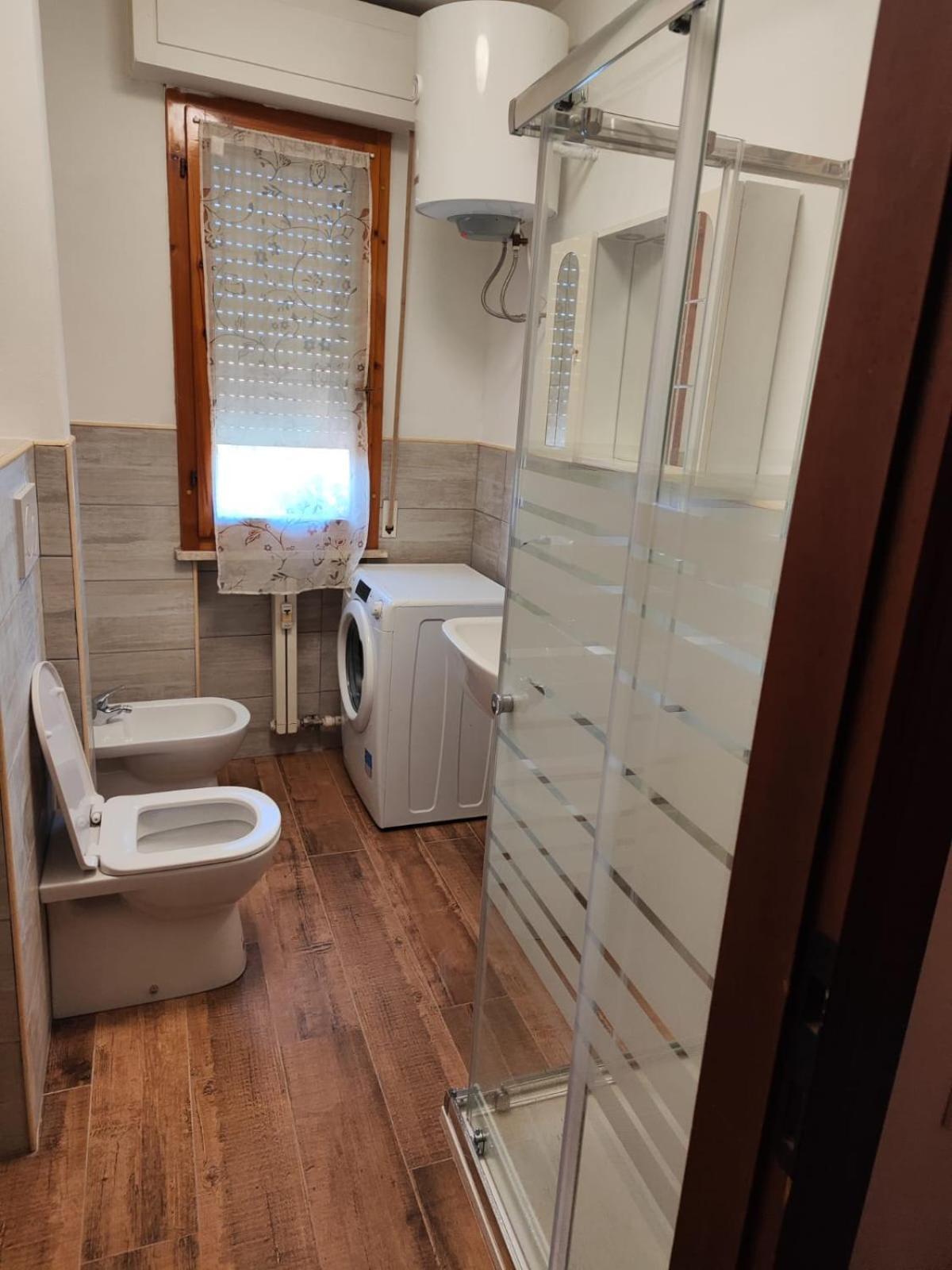 Benvenuti A Casa Apartment Pisa Bagian luar foto